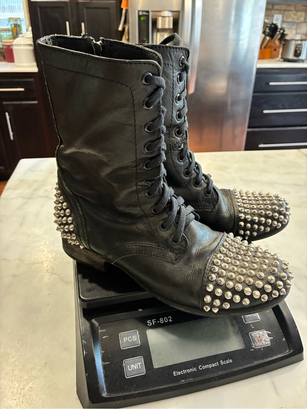Steve Madden Tarnney Combat Boots Womens 6M Black Leather Studded Steampunk Goth